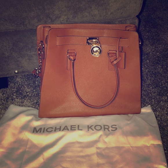 Michael Kors Handbags - Michael Kors purse